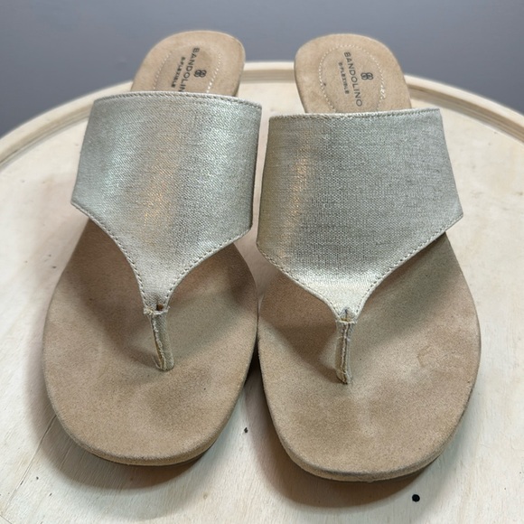 Bandolino Shoes - Bandolino Check Thong Wedge Sandals Size 8